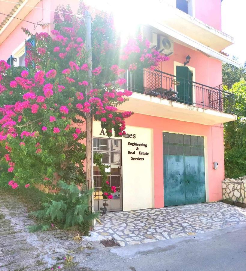 Voukamvilia Boutique Apartment Agios Matthaios (Corfu)